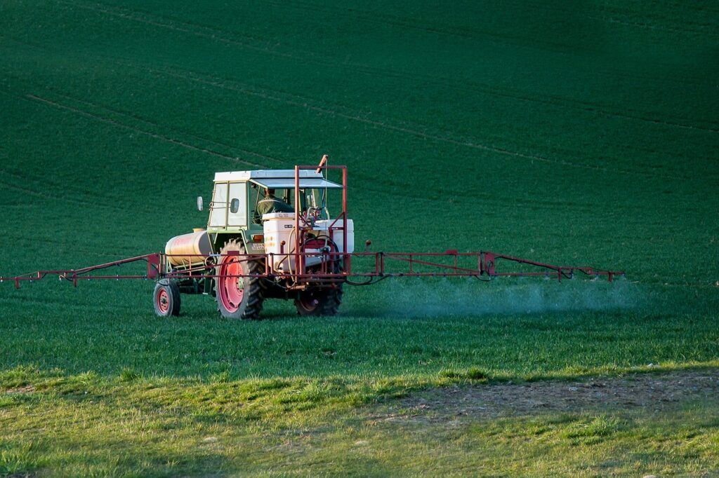 pesticide, glyphosate, plant protection-4089881.jpg